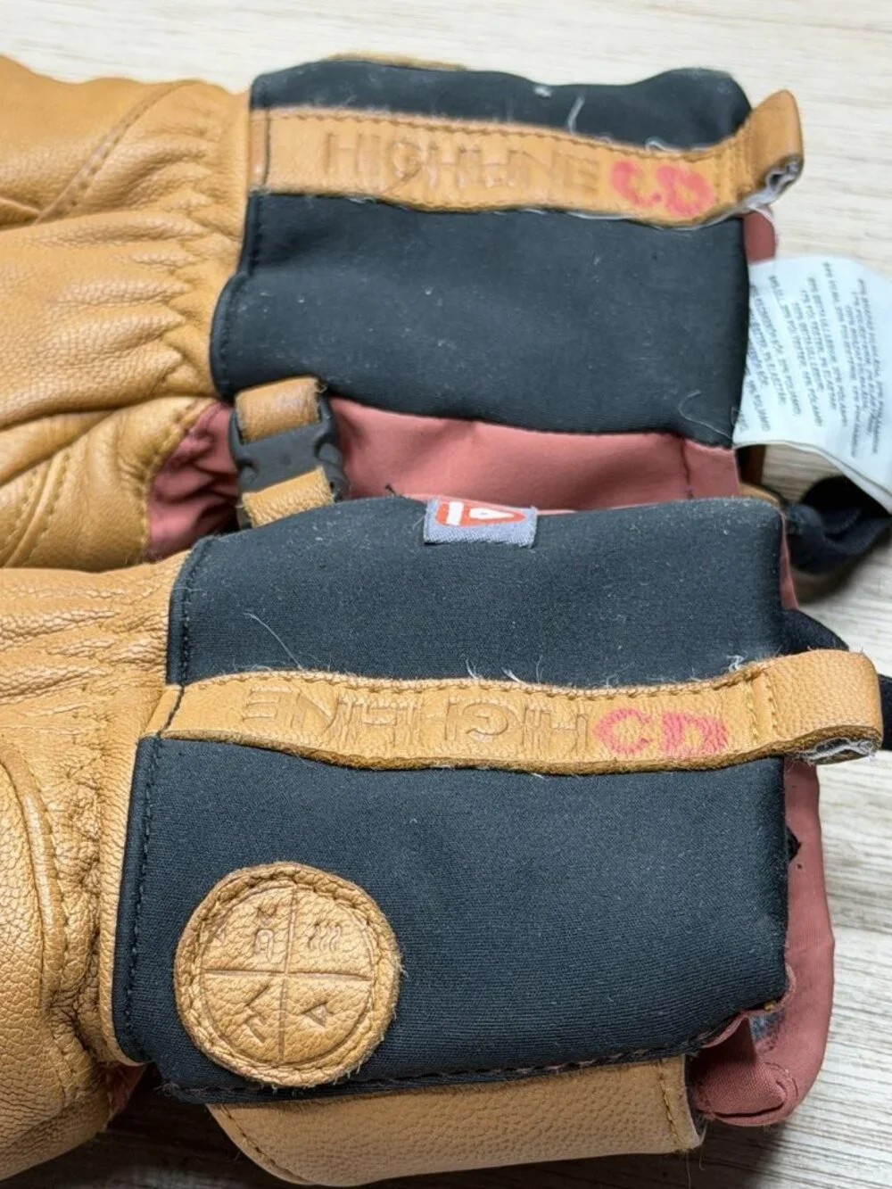 Dakine Galaxy Gore-Tex Mitt Gloves Snow Winter Sport Women Small 6.5
